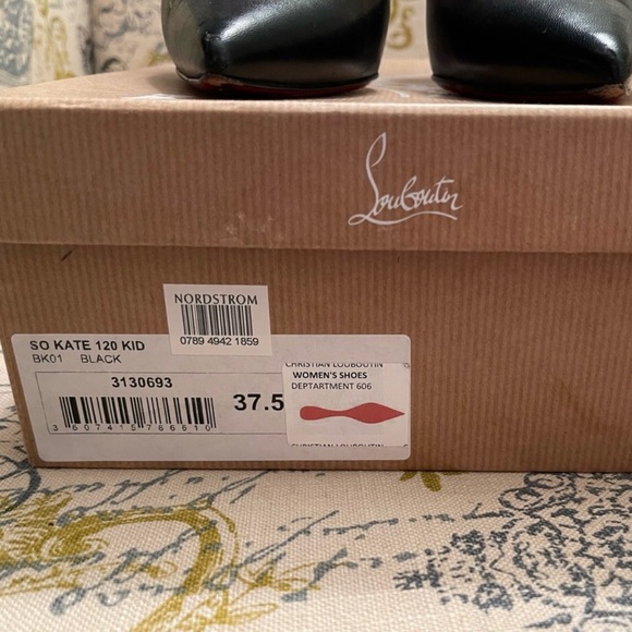 Christian Louboutin So Kate 120 Kid Leather Black